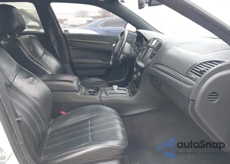 2016 Chrysler 300 300S z USA, uszkodzony, nr VIN 2C3CCAGGXGH142329